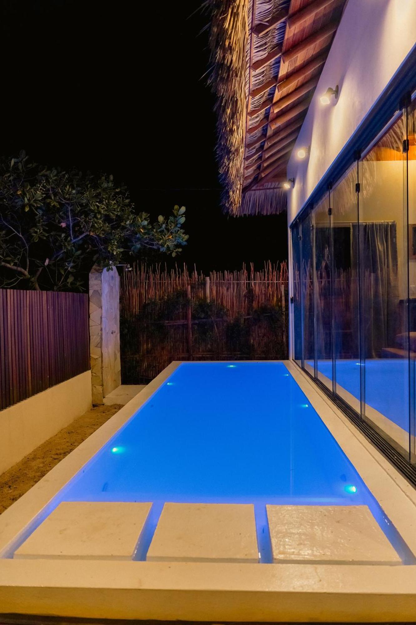 Pousada Casa Buriti - อาชินส์ ภายนอก รูปภาพ