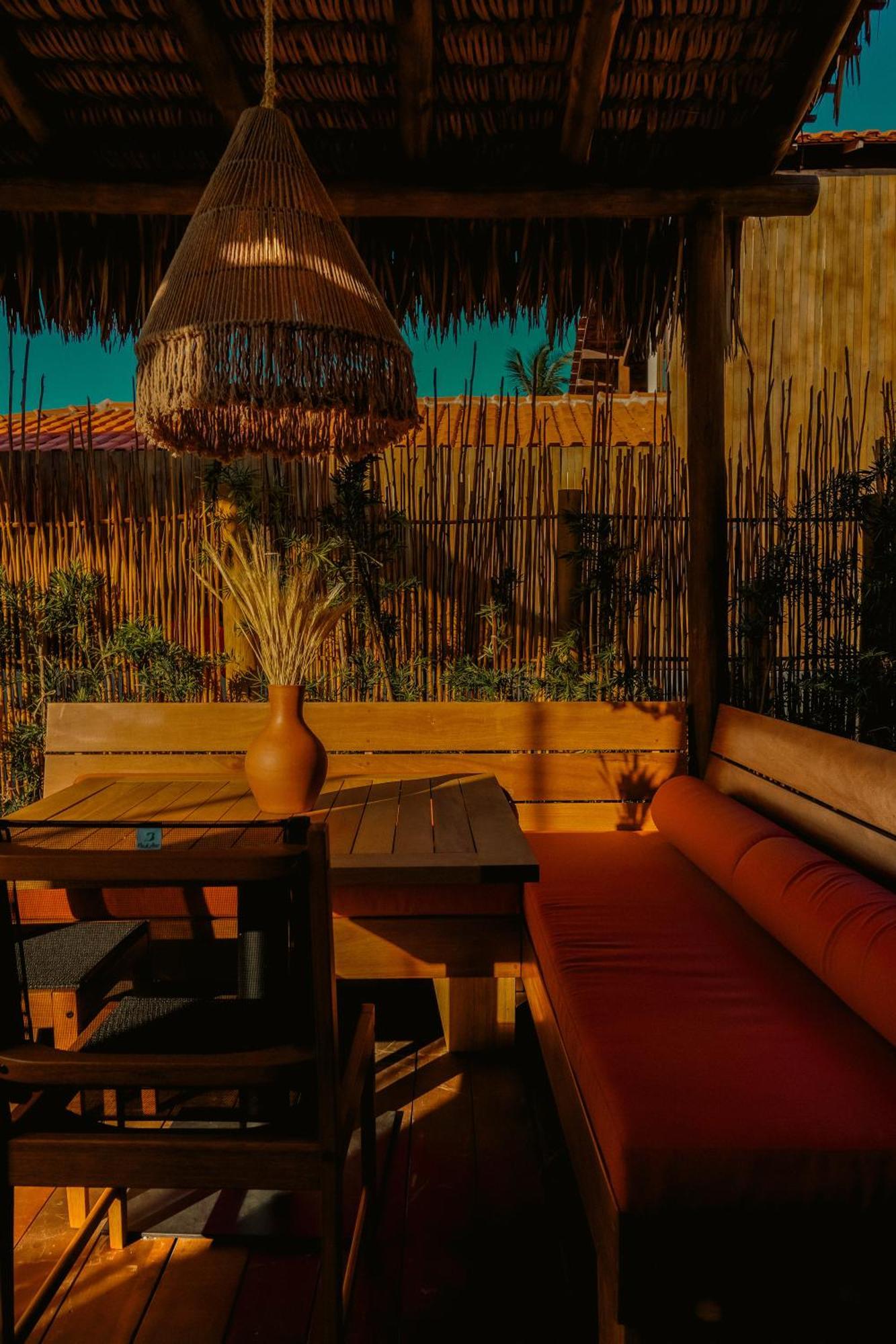 Pousada Casa Buriti - อาชินส์ ภายนอก รูปภาพ
