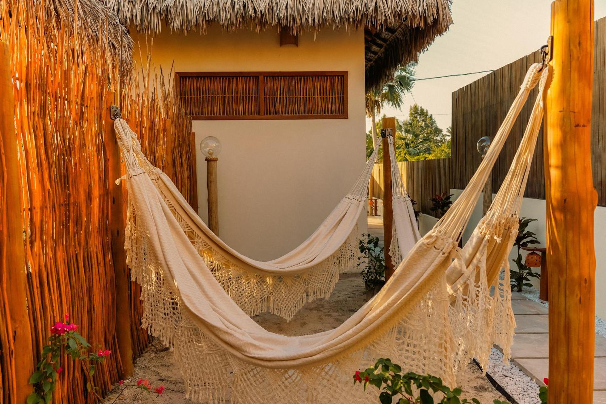 Pousada Casa Buriti - อาชินส์ ภายนอก รูปภาพ